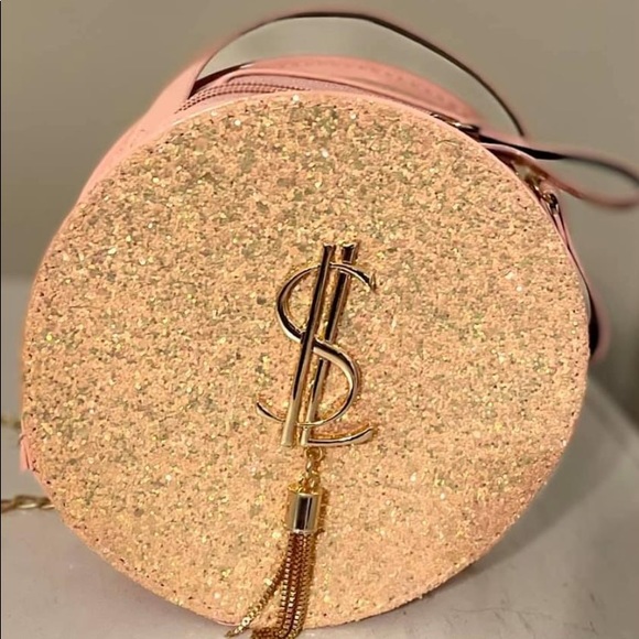 BAGS - Picture 10 of 13